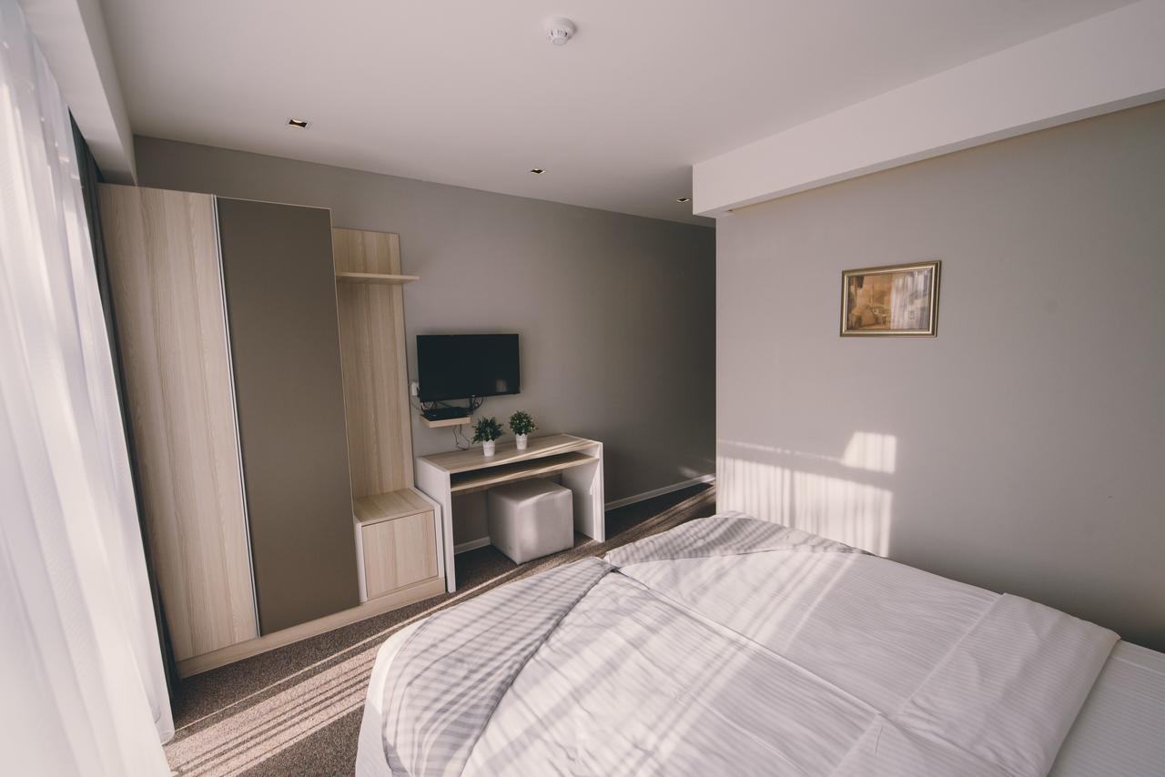 Hotel Nova Bentbasa ซาราเยโว ภายนอก รูปภาพ