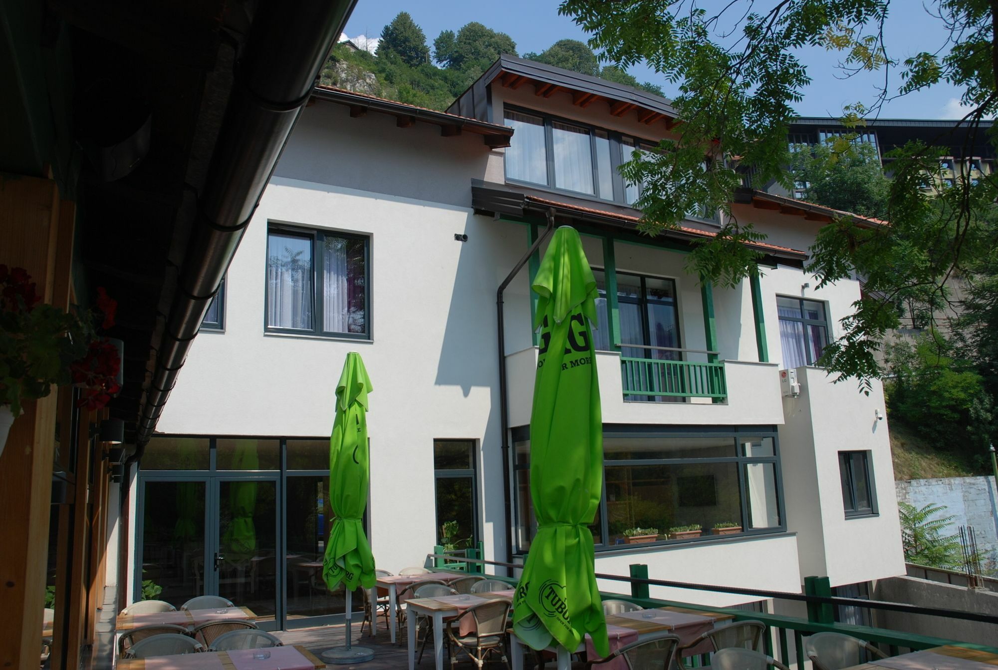 Hotel Nova Bentbasa ซาราเยโว ภายนอก รูปภาพ